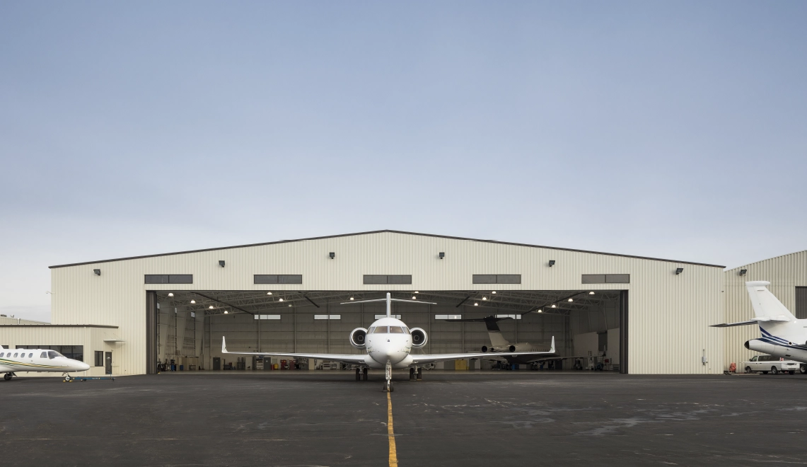 is-chartering-private-jet-worth-it